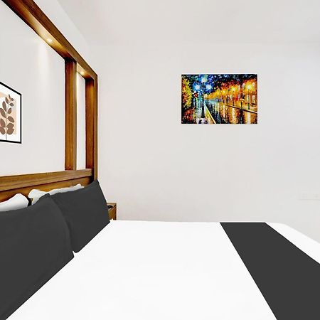 Super Hotel O Kazhakoottam Near Al Saj Convention Centre Kazhakuttam المظهر الخارجي الصورة