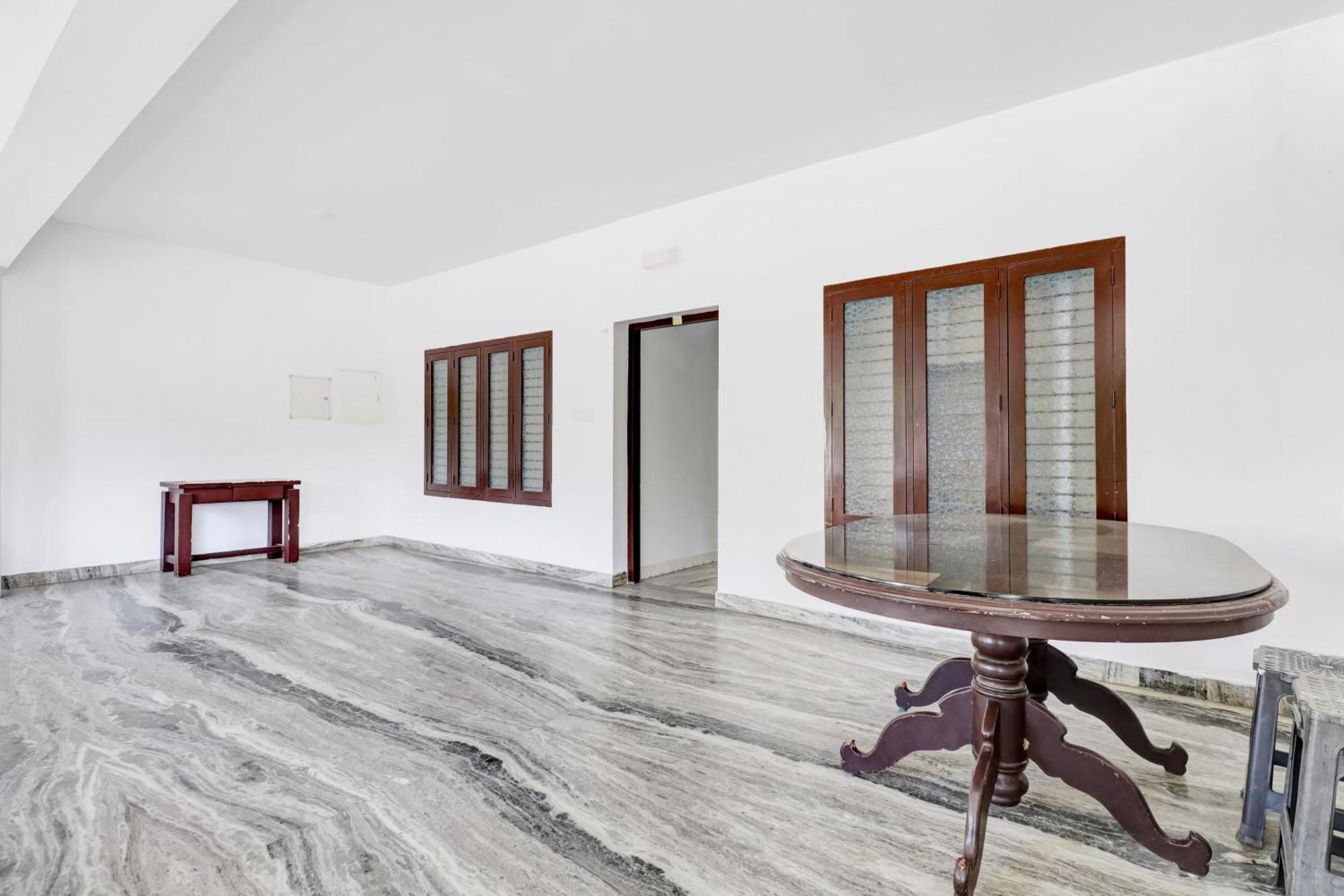 Super Hotel O Kazhakoottam Near Al Saj Convention Centre Kazhakuttam المظهر الخارجي الصورة